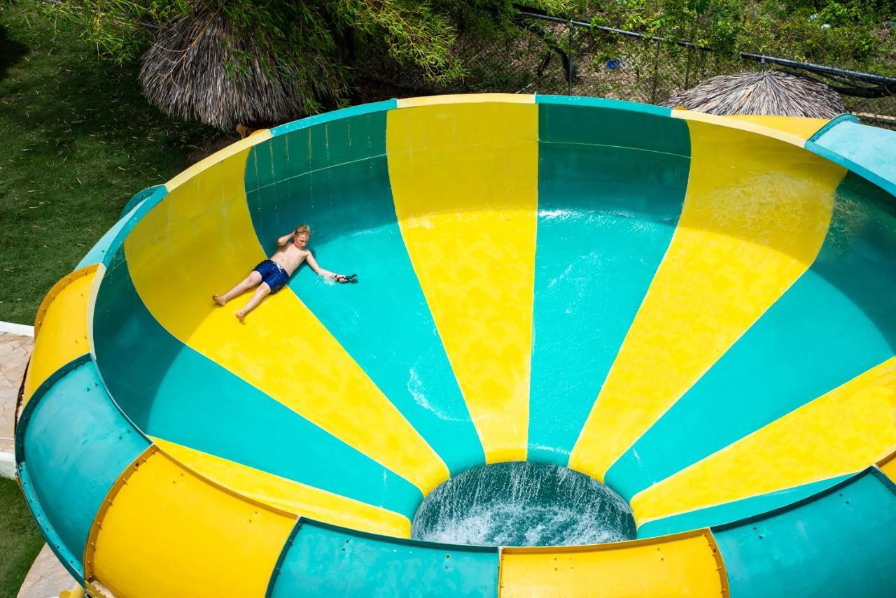 אוברו אלטו Grand Sirenis Punta Cana Resort & Aquagames מראה חיצוני תמונה The Tornado