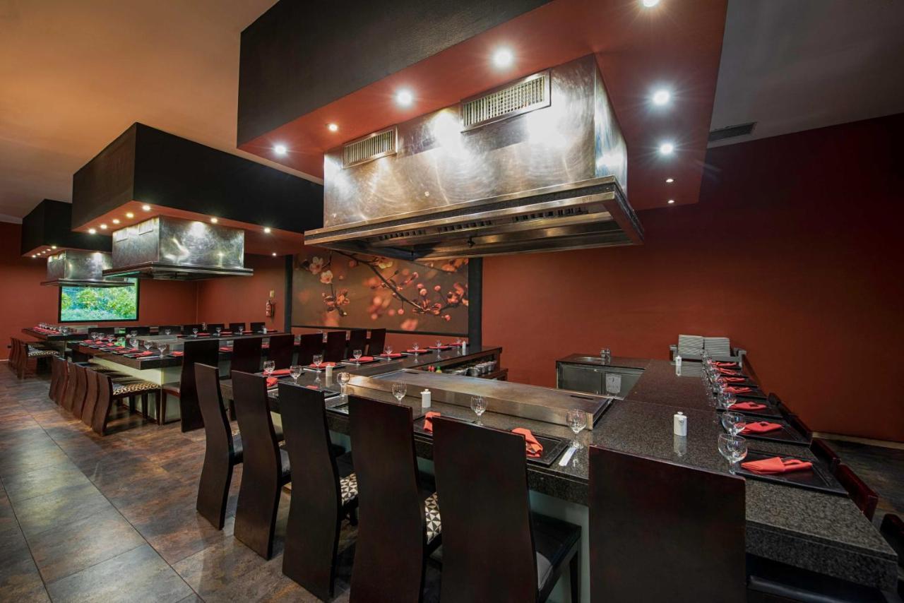 אוברו אלטו Grand Sirenis Punta Cana Resort & Aquagames מראה חיצוני תמונה Interior of a typical PF Chang's